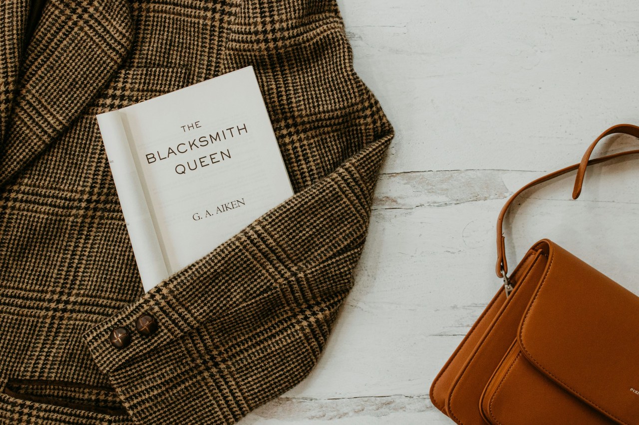 Трендові зачіски для довгого волосся 2025: ідеї та фото